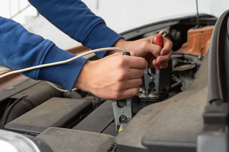 How a Towing Service Handles a Car Jump Start Safely Las Vegas, NV